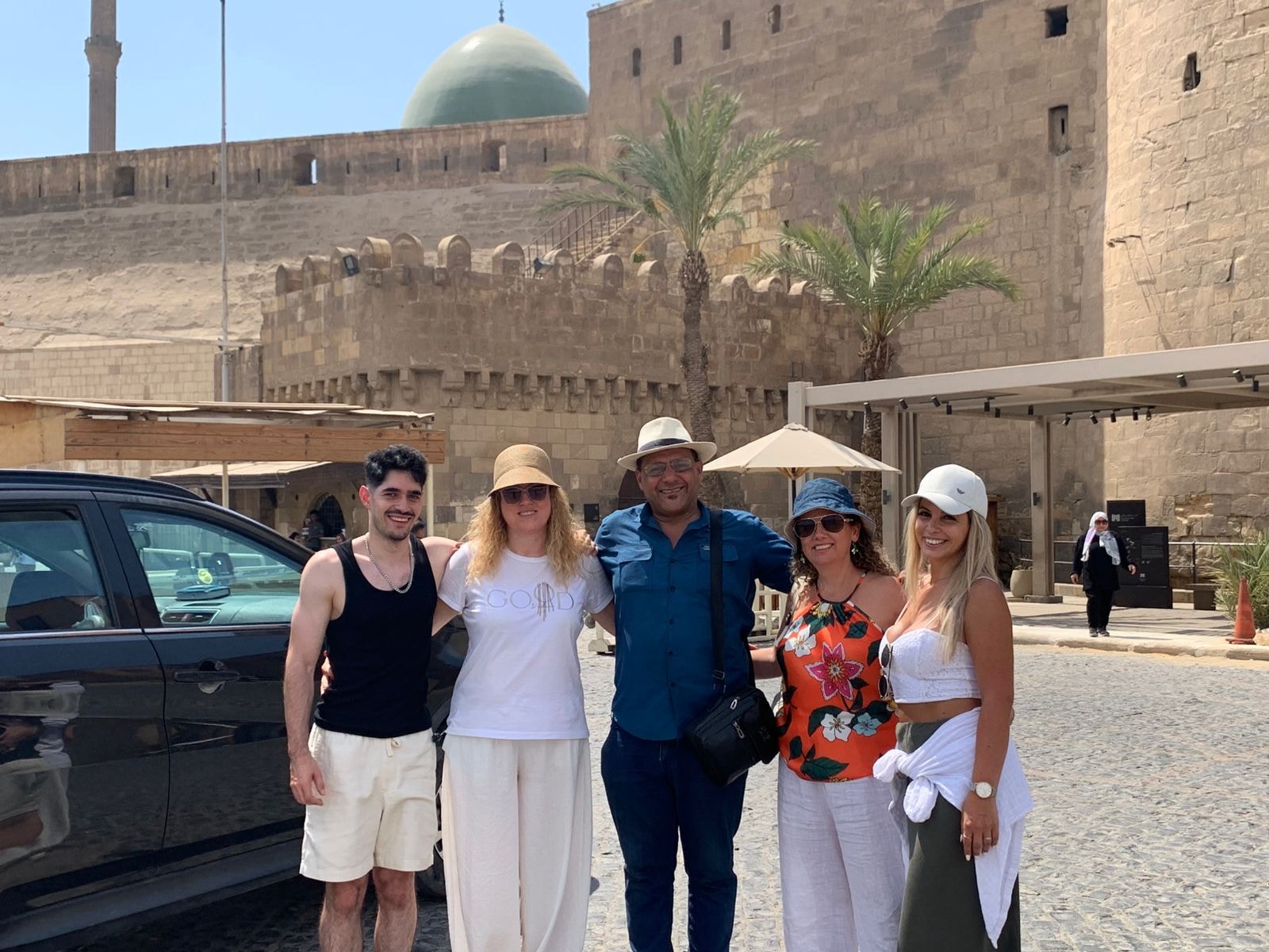 Why Book Direct With Black Pyramids Tours?