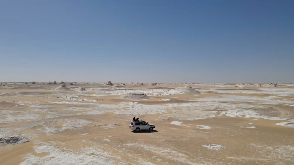 White Desert Tour - Thumbnail 4